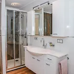 Saar-steg Apartman *