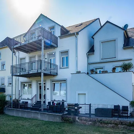 Saar-steg * Saarburg