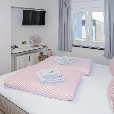 Saar-steg Apartment Saarburg